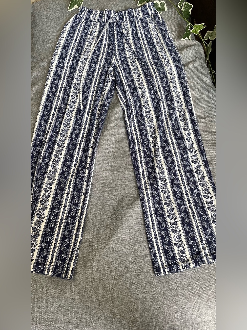 I Believe Boho Palazzo Pants Blue White Stripe Wide Leg Drawstring Size S - Picture 3 of 9